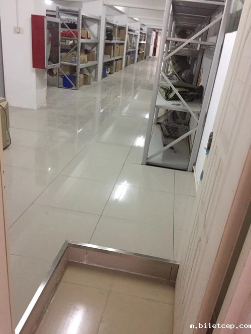 陶瓷地板安装效果图 陶瓷地板安装效果图