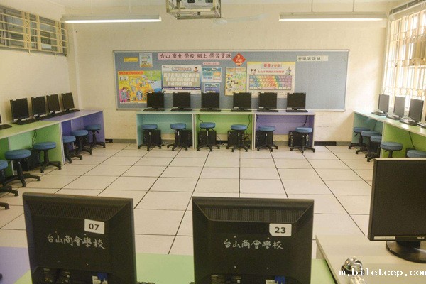 学校华体汇体育官网入口appAPP下载 学校华体汇体育官网入口appAPP下载