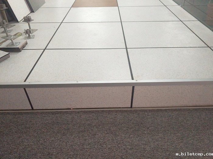 华体汇体育官网入口appAPP下载门口收边处理方式教程(图3) 静电地板门口收边