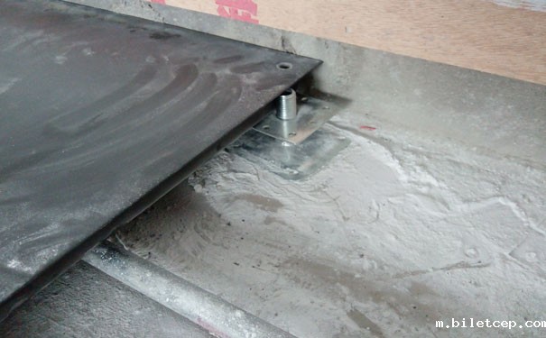 OA网络地板收边